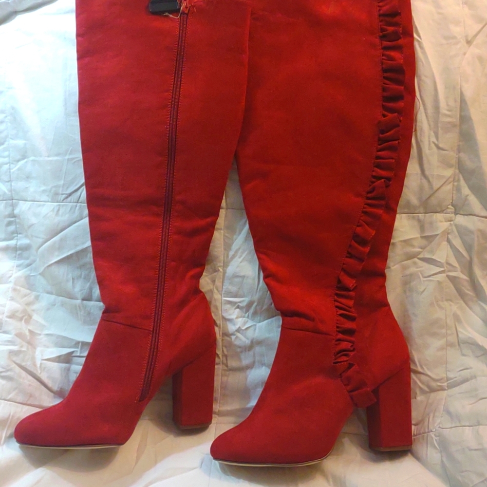 Women Red Winter Boots